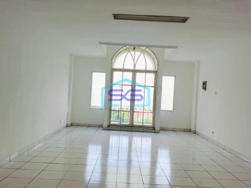 Dijual Ruko Di Lokasi Sangat Strategis Di Jakarta Selatan Bangunan 4 Lantai