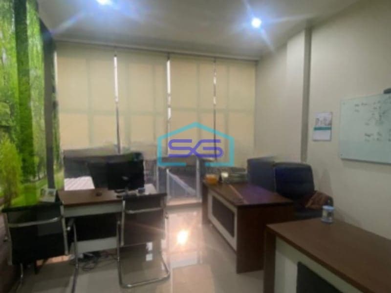 Dijual Ruko 3 Lantai Luas Bangunan  241 m² Lokasi Klender Jakarta Timur