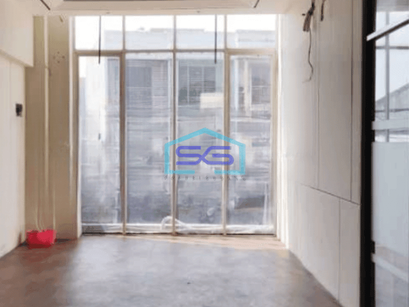 Disewakan Kantor Luas Bangunan  330 m² Lokasi Surabaya Kota