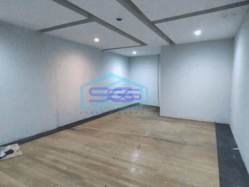 Disewa Sangat Bagus Lokasi Strategis di Surya Sumantri