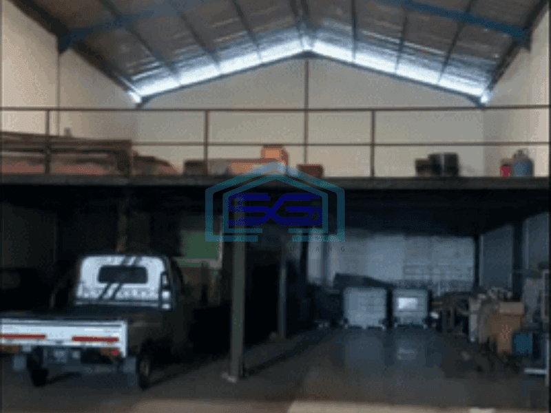 Dijual Gudang 2 lantai di Menganti Gresik