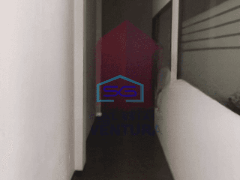 Disewakan Ruko 3 Lantai Lokasi Pusat Kota Surabaya Luas Bangunan 202 m²