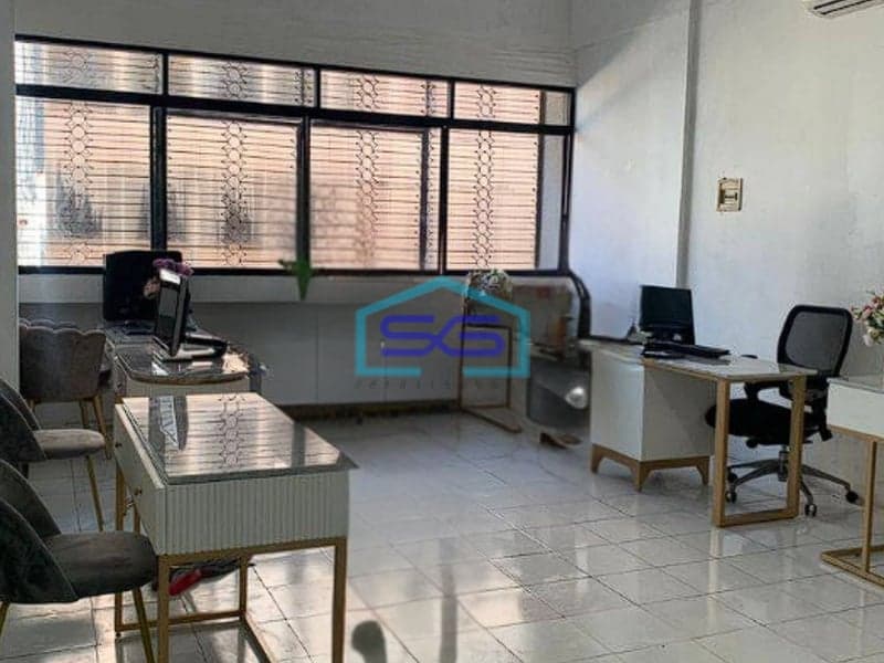 Dijual Ruko 4 Lantai di Pangeran Jayakarta Jakarta Pusat LB 240m2