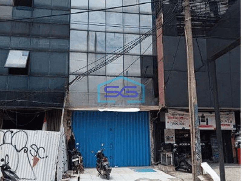 Disewakan Ruko Strategis di Margonda Depok LB 162m2