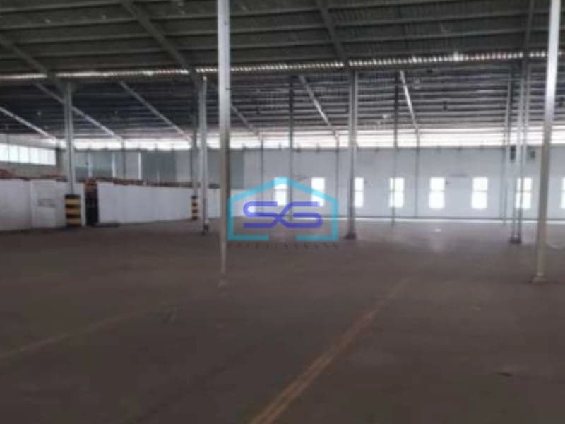 Dijual Pabrik Luas Bangunan  33790 m²  Lokasi Pinggir Jalan Bogor