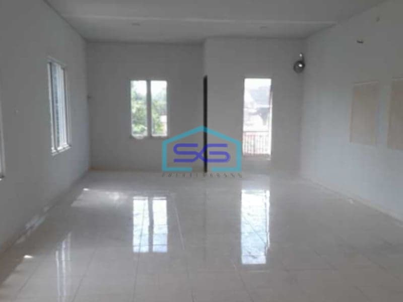 Disewakan Ruko Lokasi Strategis Luas Bangunan 130 m² di Bekasi