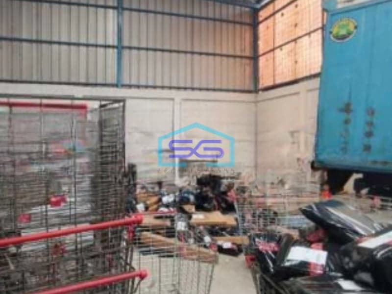 Disewakan Gudang Ada Kantor Luas Bangunan 1600 m² Lokasi Cipondoh Tangerang