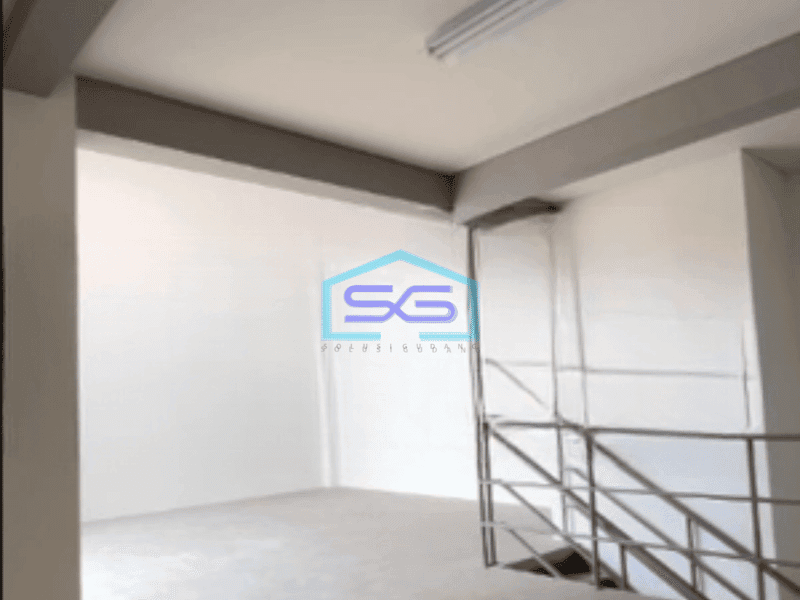 Dijual Cepat Gudang Luas Bangunan  366 m² Ada Kantor di Benda Tangerang