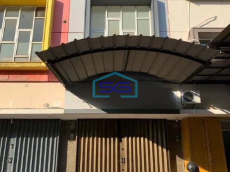 Dijual Ruko di Taman Surya 5 di Kalideres Jakarta barat Sudah Renovasi SHM LB 144m2