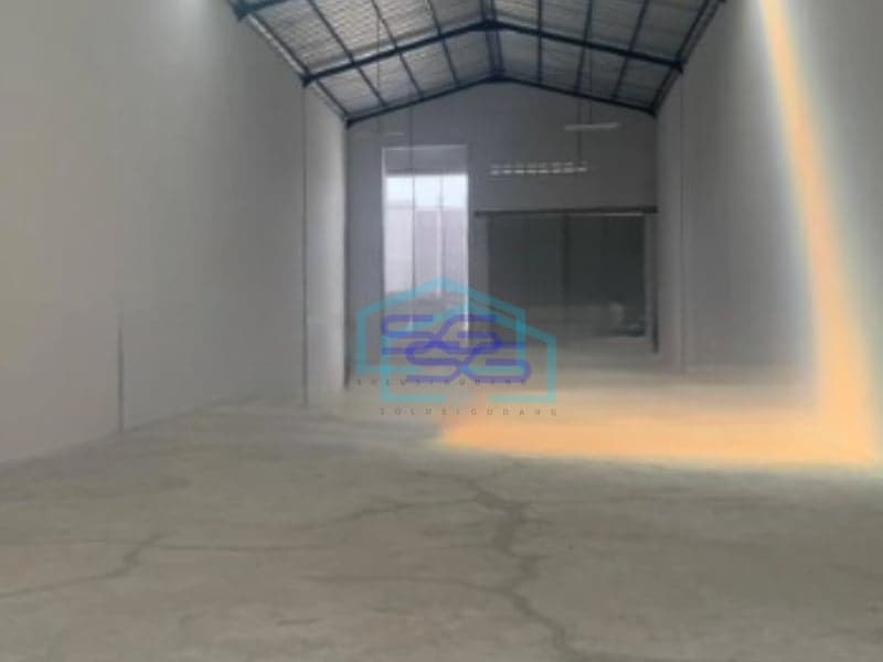 Disewakan Gudang Luas Bangunan 510 m² Lokasi Pakuhaji Tangerang