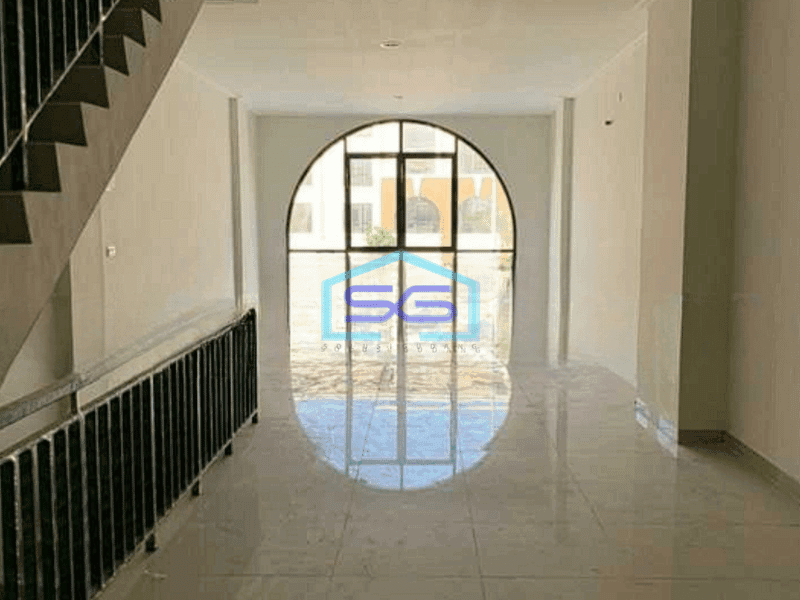 Dijual Ruko Sedayu City 2 Lantai Sudah Renovasi Luas Bangunan 270m2 di Jakarta Utara