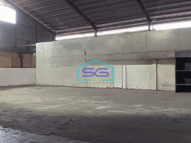 Disewakan Gudang Luas Tanah 600 m² di Cakung Jakarta Timur Lokasi Pinggir Jalan Raya Akses Container 40 Feet