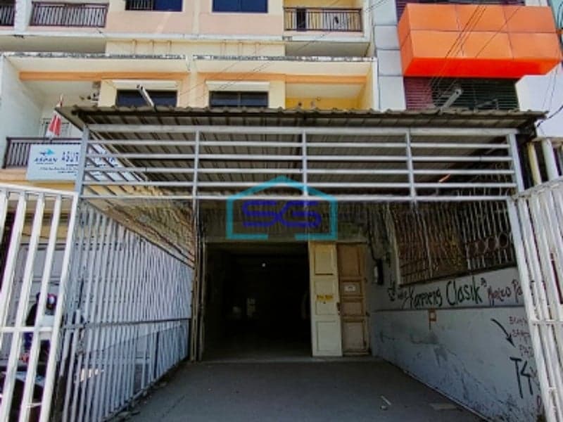 Disewakan Ruko Strategis Jl. Pelita, Siap Pakai di Makassar Luas Bangunan 270m2