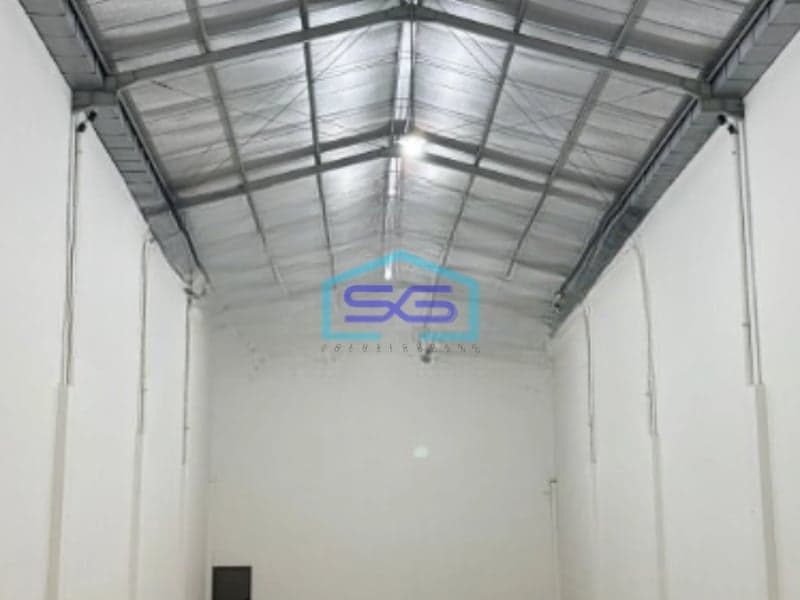 Disewakan Gudang Ada Kantor Luas Tanah  283 m² Lokasi Benda Tangerang