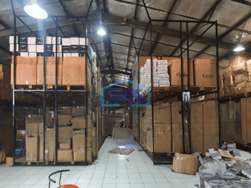Dijual Gudang Lokasi Sangat Strategis di Caringin Bandung Luas Bangunan  1200 m²