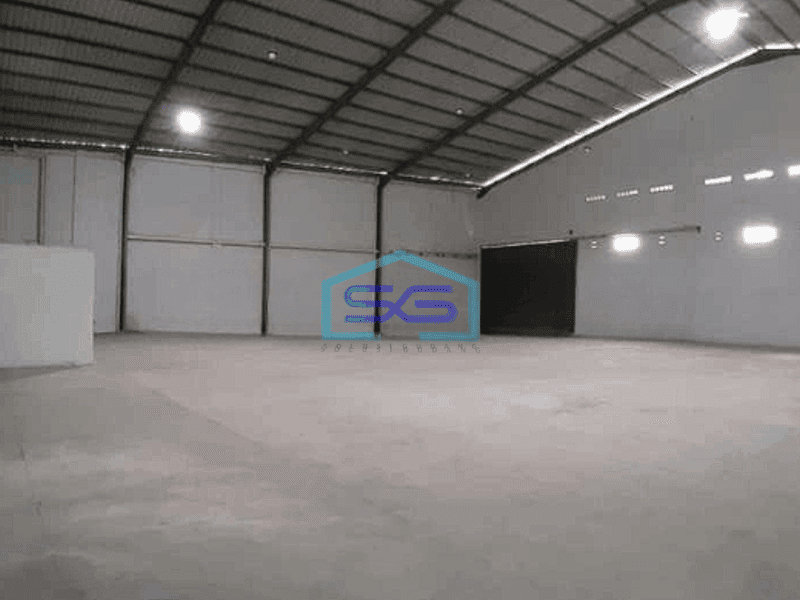 Dijual Gudang Luas Strategis di Mainroad Kiaracondong Bandung LT 1800m2
