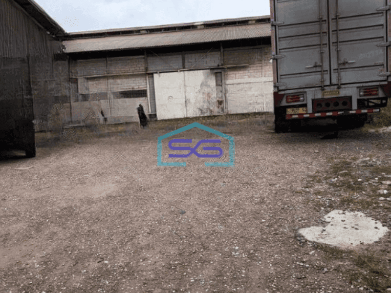 Disewakan Gudang Luas Bangunan 2100 m² Akses Container 40 Feet di Jurumudi Tangerang