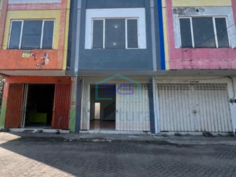 Dijual Ruko 2 Lantai Luas Bangunan 120 m² Lokasi di Waru Sidoarjo