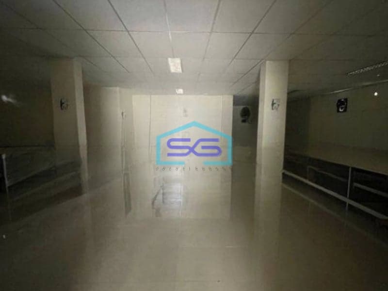 Dijual Ruang Usaha di Karawang Barat Luas Tanah 300 m²