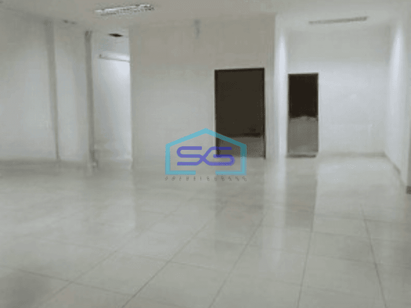 Disewakan Ruko Luas Tanah 300 m² Cocok Untuk Kantor di Surya Sumantri Bandung