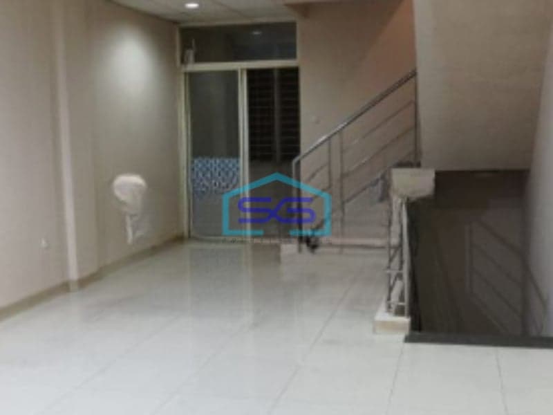 Dijual Ruko di Taman Palem Jakarta Barat Lokasi Strategis LB 405m2
