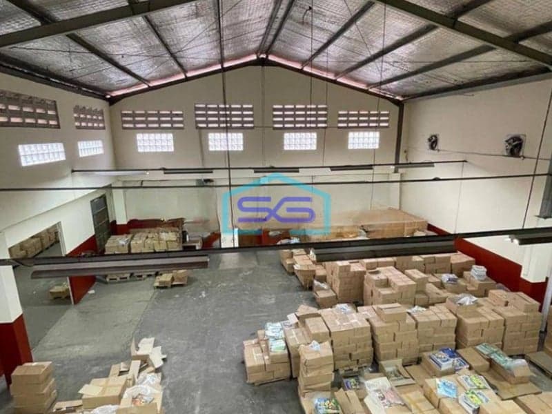 Dijual Murah Gudang dan Rumah di Cisaranten Kulon Arcamanik Bandung LT 710m2