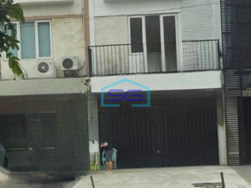 Disewakan Ruko di Jalan Utama Pluit Jakarta Utara