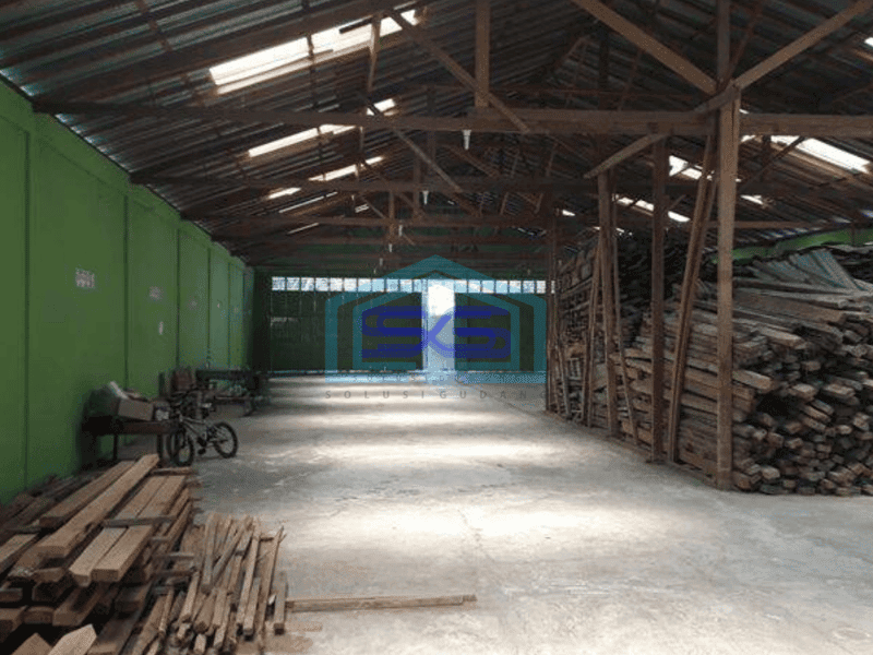 Disewakan Gudang Pinggir Jalan di Cangkringan Sleman Jogja