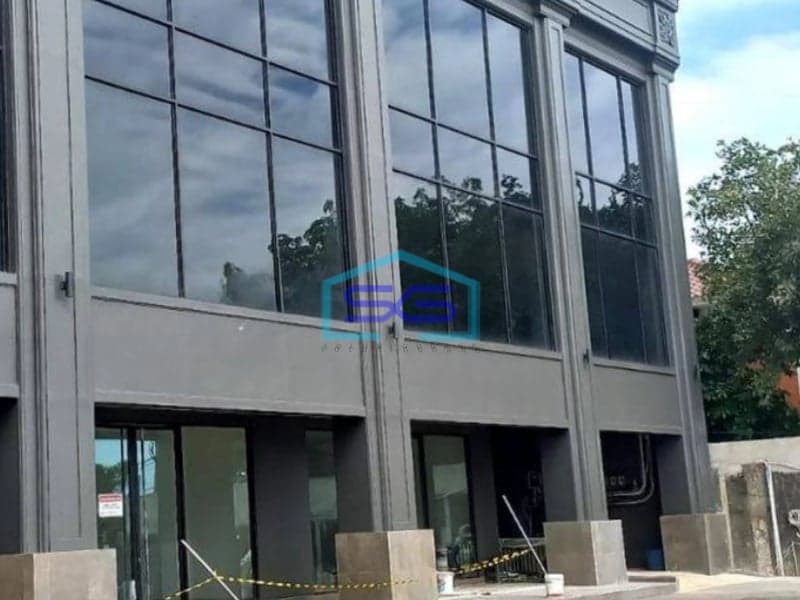 Disewakan Ruko Bangunan Baru 3 Lantai LB 441m2 Parkiran Luas  Bangka - Kemang Jakarta Selatan
