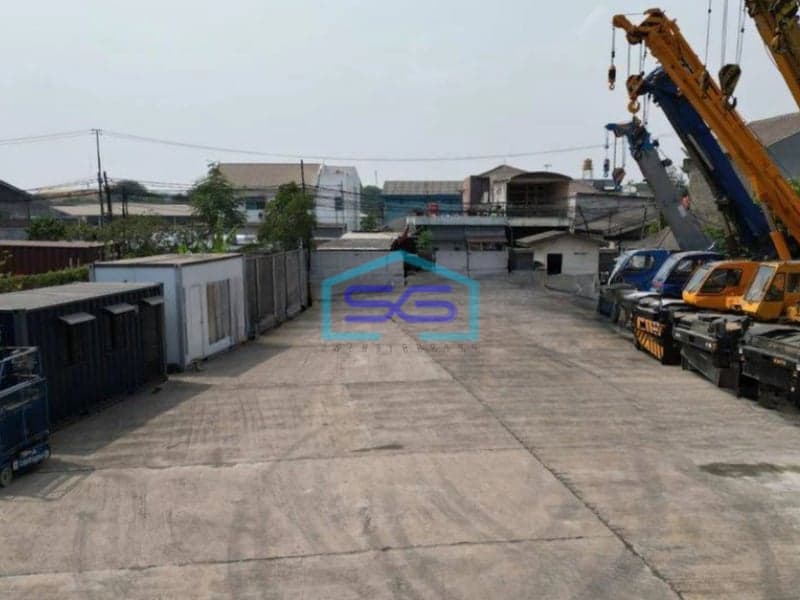 Dijual Gedung Kantor di Cakung Cilincing Jakarta Utara LT 2200 m2 Ada Gudang