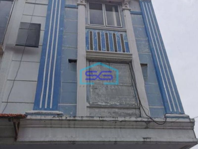 Disewakan Ruko di Kebon Jeruk Dekat Palmerah Jakarta Barat Luas Bangunan 300 m²