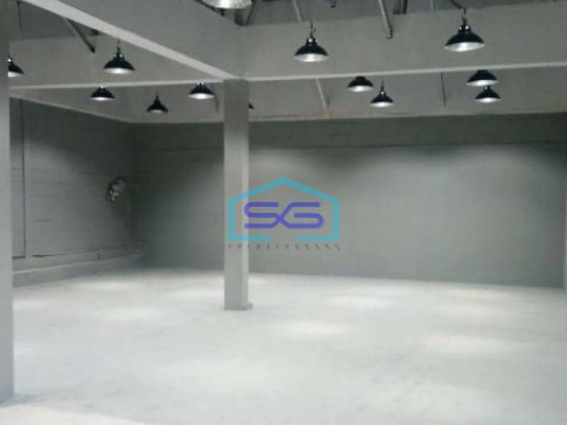 Disewakan Gudang Lokasi Strategis  Dekat PIK Dan Tol JORR Dengan Kantor Dan Garasi Jakarta Utara