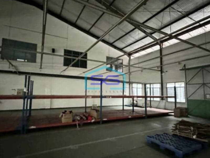 Dijual Gudang Pabrik Siap Pakai Ada Loading Dock Zona Industri di Bawen Semarang LT 35054m2