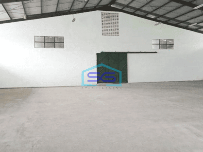 Disewakan Gudang Soekarno Hatta Bandung Lokasi Strategis Luas 1037m2 Parkiran Luas