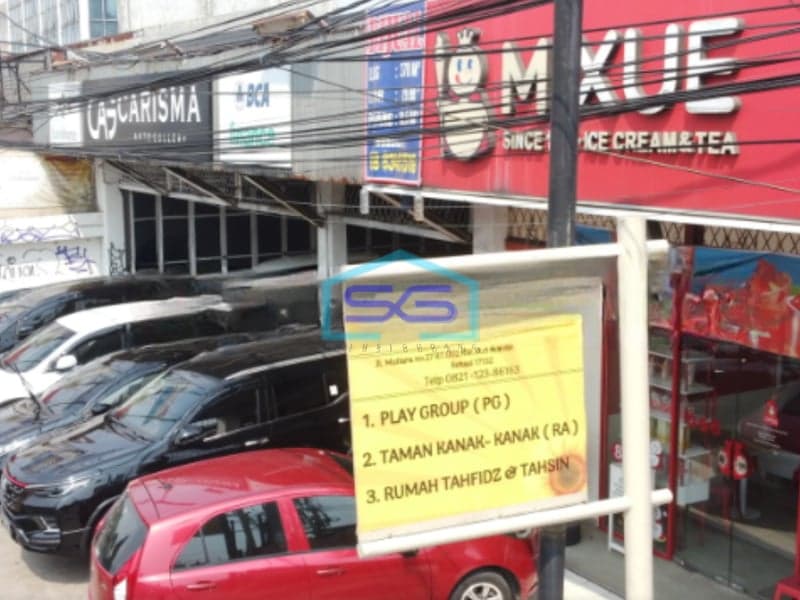 Dijual Ruko Bangunan Ex Showroom Mobil Di Bekasi Barat Luas Bangunan  740 m²