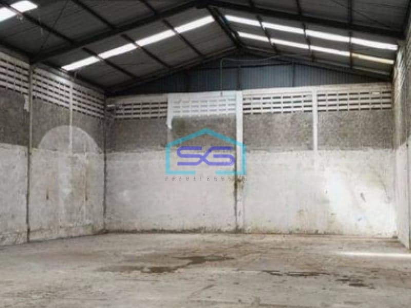 Dijual Gudang di Pamulang Tangerang Selatan di Hitung Tanahnya Saja Bangunan Free LT 3864m2