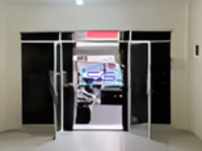 Disewakan Ruko 3 Lantai di Duri Kosambi Jakarta Barat Luas Bangunan 165m2