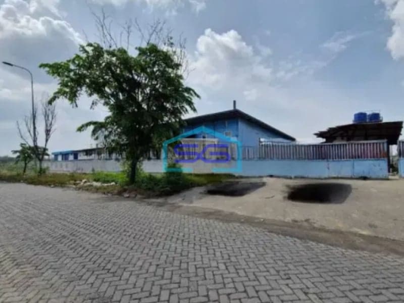 Dijual Pabrik / Gudang Strategis Di Kawasan Modern Cikande Serang Banten LT 10000m2