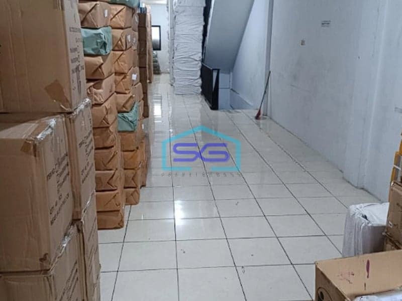 Dijual Ruko Cocok Untuk Kantor Strategis di Grogol Jakarta Barat LB 360m2
