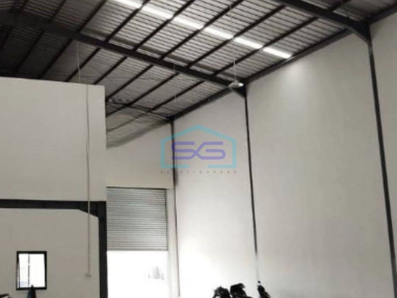 Dijual Gudang Luas Bangunan  612 m² Lokasi Bebas Banjir di Kawasan Industri Legok Tangerang
