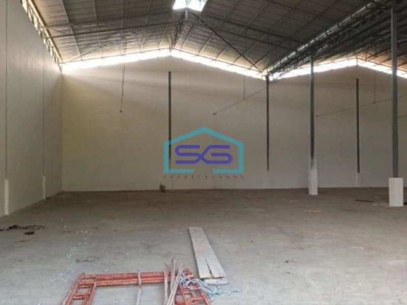 Disewakan Gudang di Kairagi Kota Manado Buat Ekspedisi Distributor Mapanget, Manado Luas Bangunan  576 m²