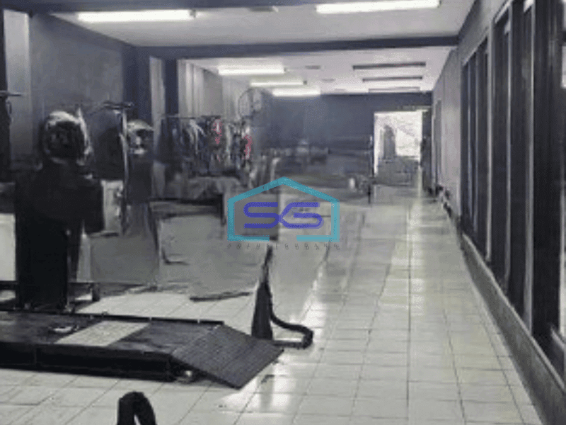 Dijual Ruko Lokasi Strategis Luas Bangunan 300 m² di Surabaya Kota