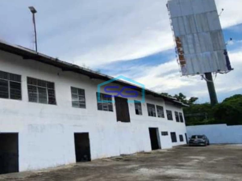 Dijual Gudang Strategis Di Pinggir Jalan Raya Cengkareng Jakarta Barat Luas 1000m2