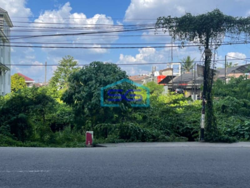 Dijual Tanah  Lokasi di Pinggir Jalan Demang Lebar Daun Palembang LT 1146m2