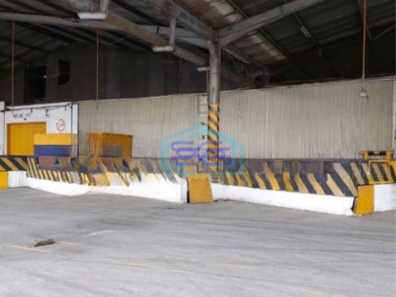 Disewakan Gudang Ada Loading Dock Luas Bangunan  3168 m²  di Gedangan Sidoarjo