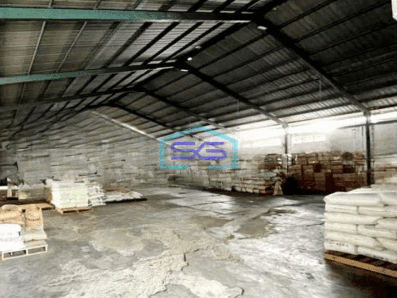 Dijual Gudang Luas Bangunan 800 m2 Lokasi Kalideres Jakarta Barat