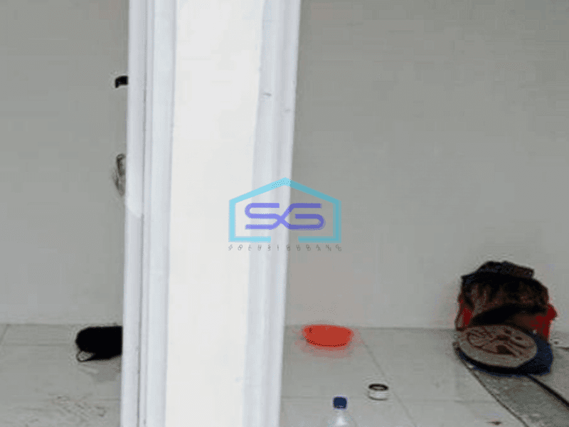 Disewakan gudang bagus luas 2000m2 di Legok