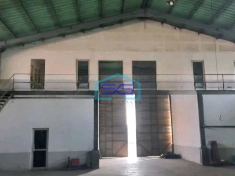 Dijual Gudang Akses Container 40 Feet Luas Bangunan  3000 m² Lokasi Legok Tangerang