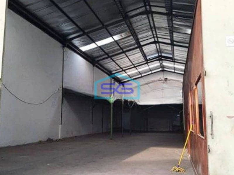 Dijual Gudang Split Level di Tegal Alur Kalideres Jakarta Barat 2 Lantai