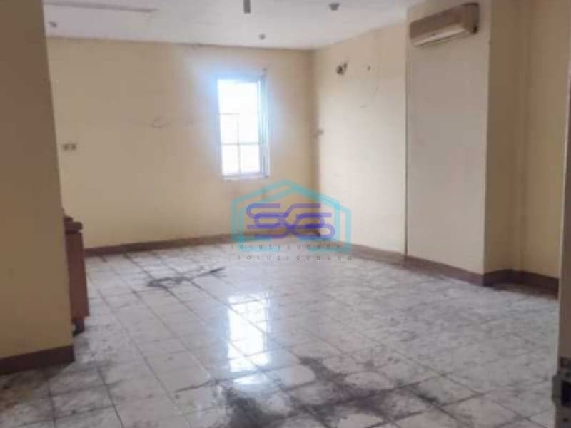 Disewakan Ruko Gandeng Boulevard Strategis di Summarecon Gading Serpong Tangerang Luas Bangunan  600 m²